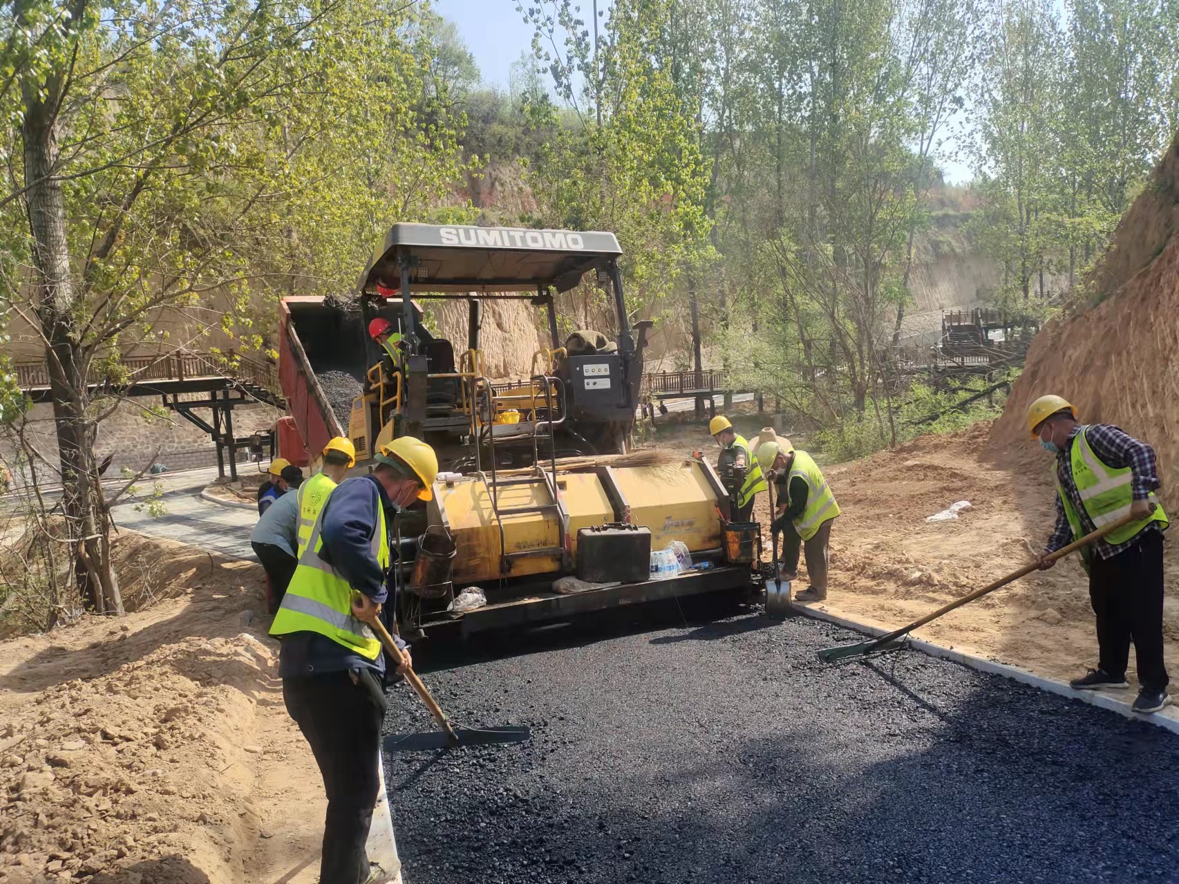 1667548826116435.jpg 65b76509a1cd0a8a5705f9219ae114ae_.jpg