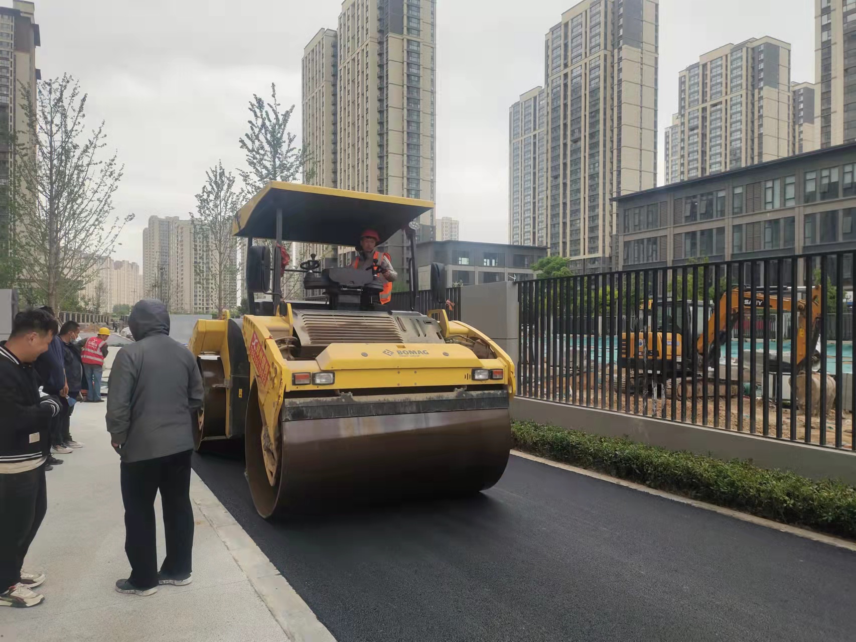 1667894141158012.jpg 8b42f5b3167bc7a61b07a07a35314601_.jpg